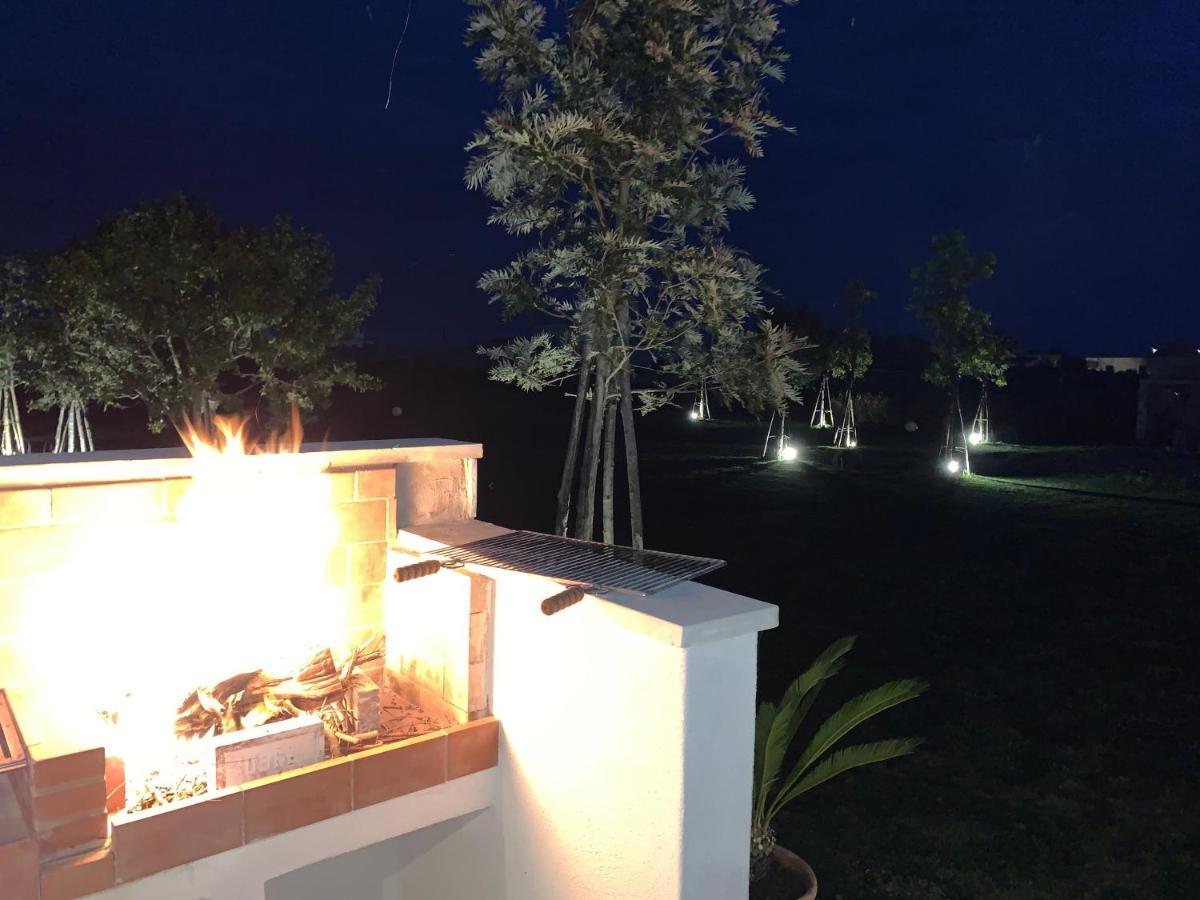 Masseria Capece Bed & Breakfast 우기아노 라 치에사 외부 사진